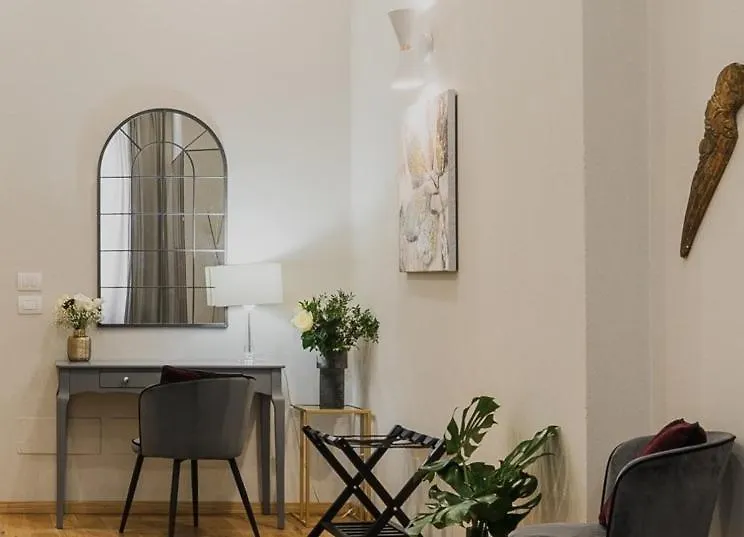 Apartments Florence Italy